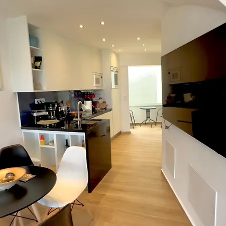 House Apartment Pánormos